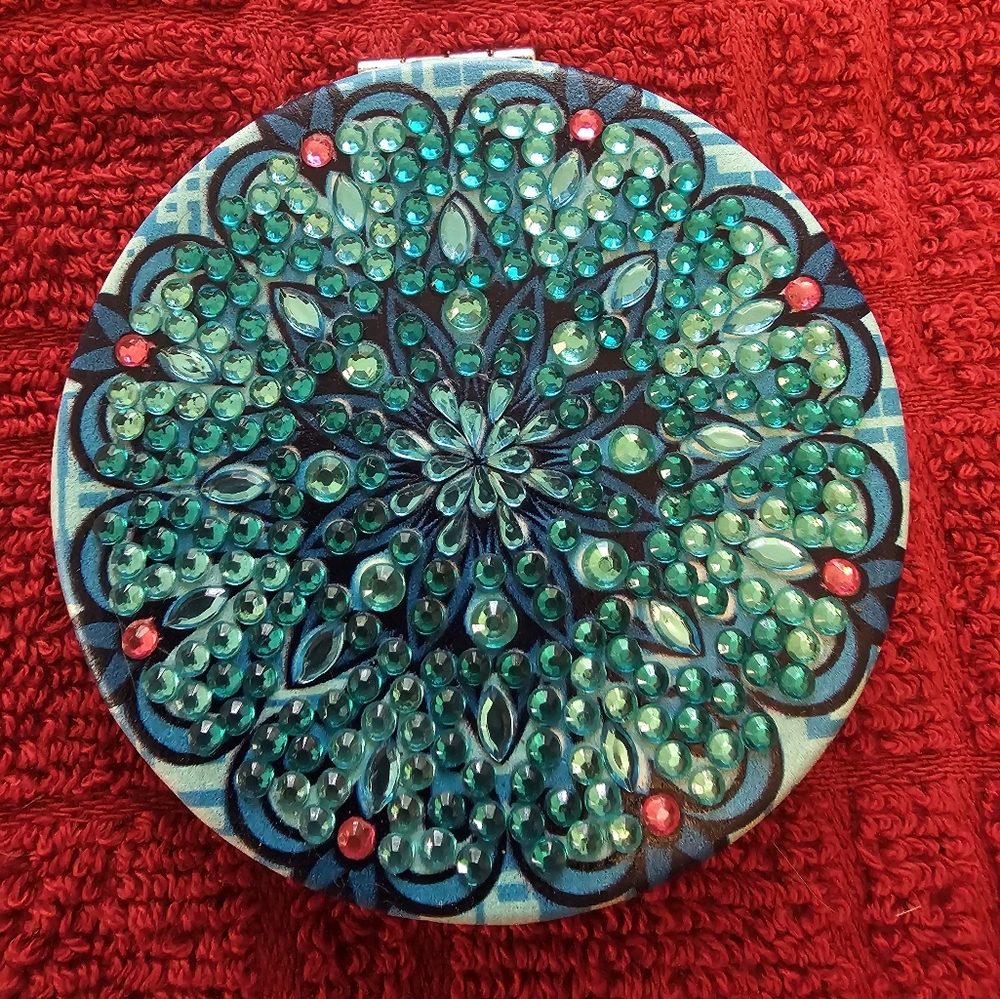 Diamond Painting Mirror Compact